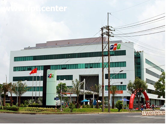 Tòa nhà FPT Tân Thuận nằm tại khu chế xuất tân thuận TPHCM cho khách hàng cần đến giao dịch FPT Quận 7